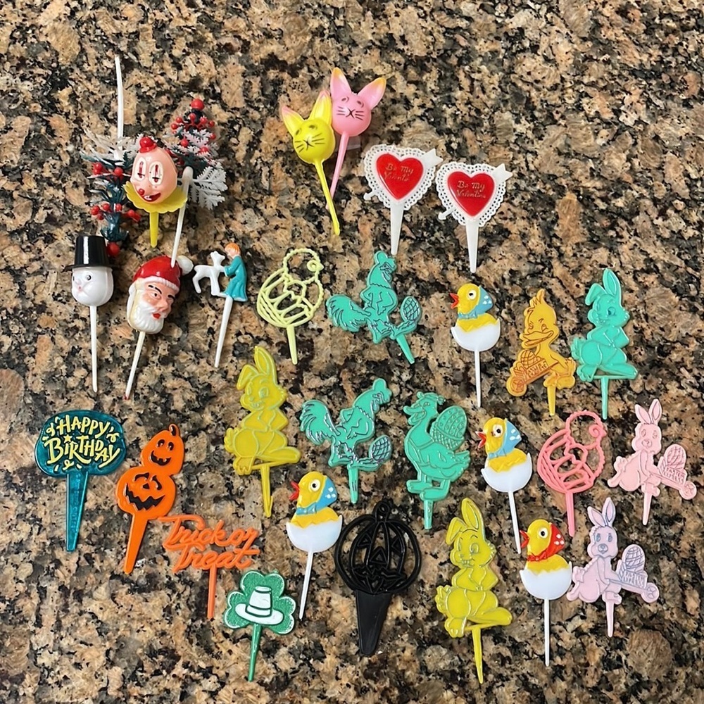 Vintage Cake Picks- Holliday Assortment